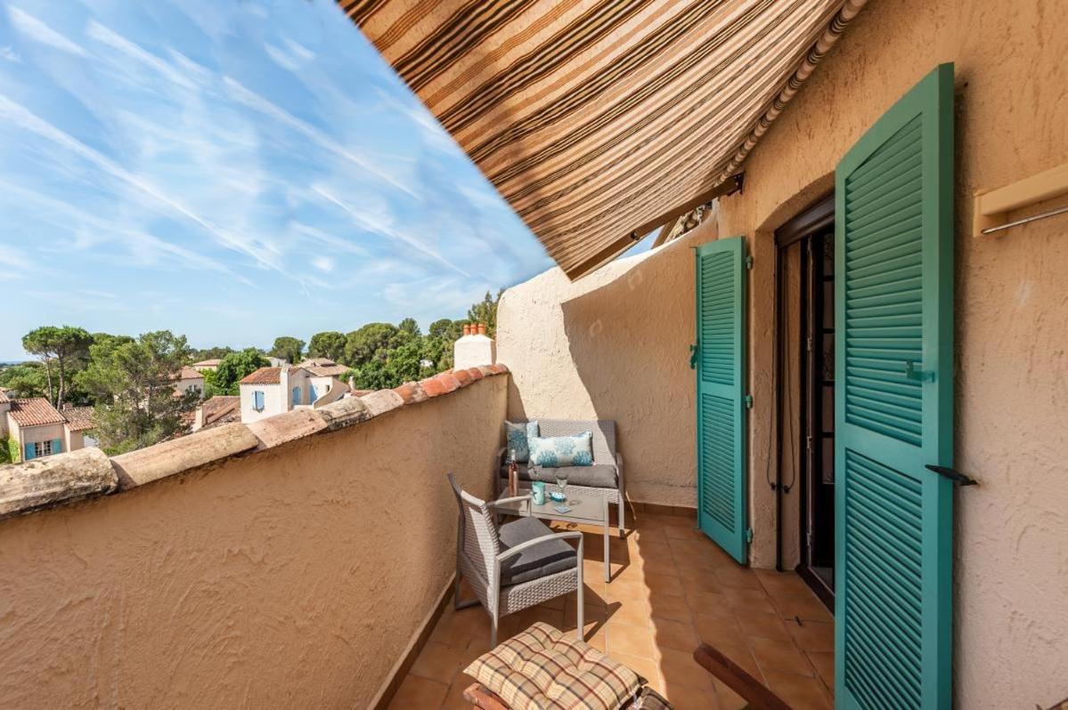Appartement Le Poisson Bleu Saint-Raphaël Εξωτερικό φωτογραφία